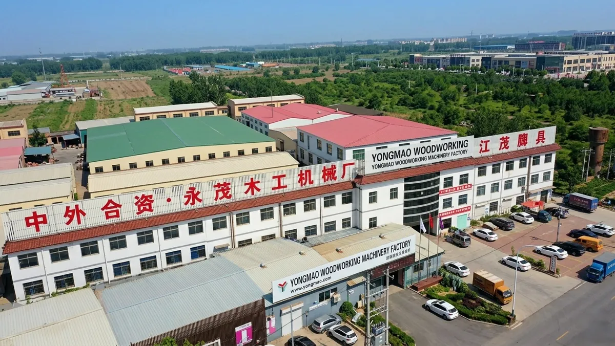 YongMao automatic edge banding machine factory in Renqiu, China